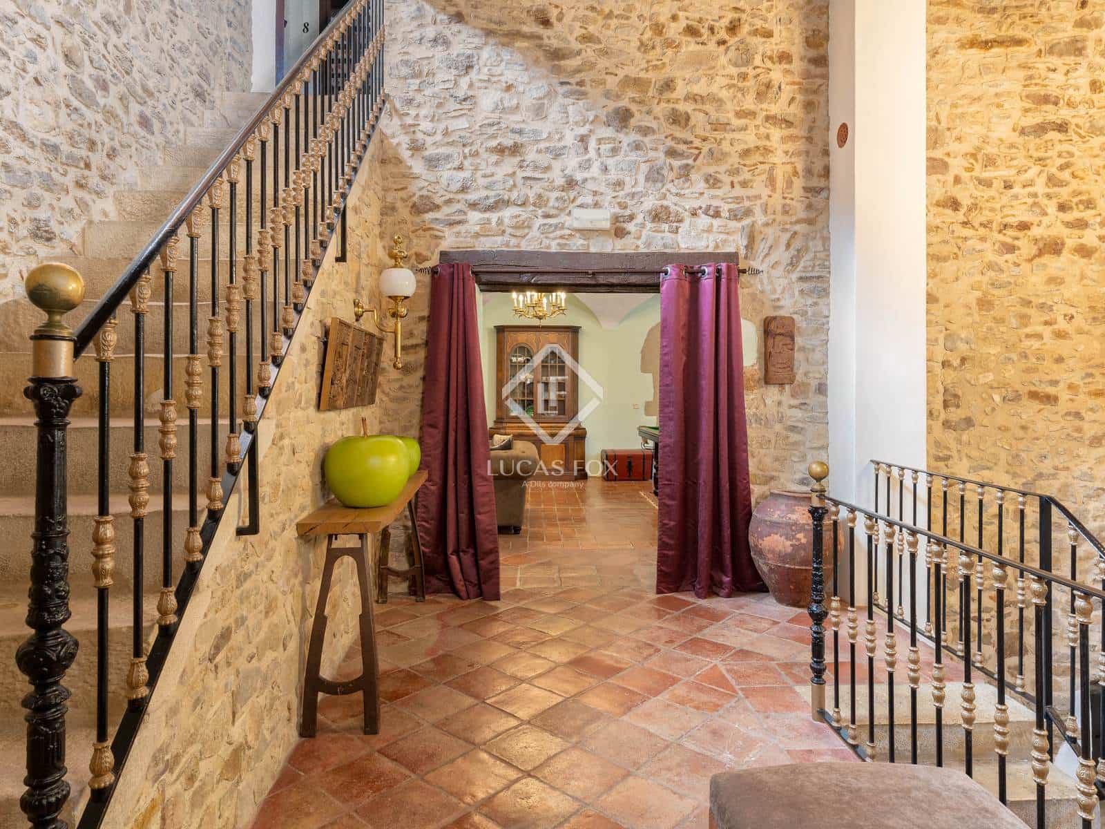 10 soveværelse Finca/Landehus til salg i Ullastret med swimmingpool - € 2.400.000 (Ref: 9289631)