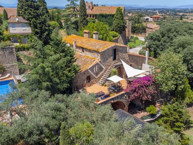 10 quarto Quinta/Casa Rural para venda em Ullastret com piscina - 2 400 000 € (Ref: 9289631)