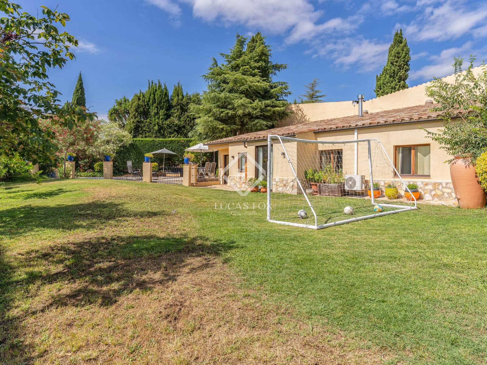 10 soveværelse Finca/Landehus til salg i Ullastret med swimmingpool - € 2.400.000 (Ref: 9289631)