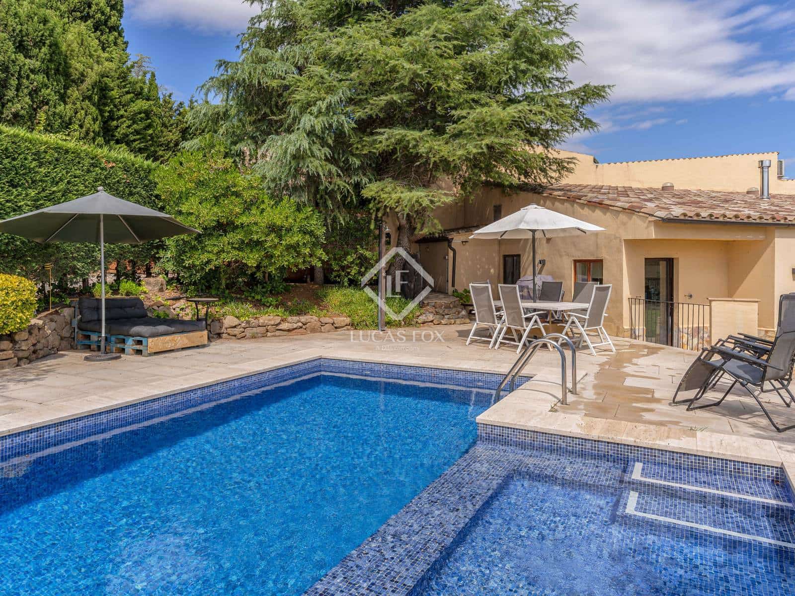 10 soveværelse Finca/Landehus til salg i Ullastret med swimmingpool - € 2.400.000 (Ref: 9289631)