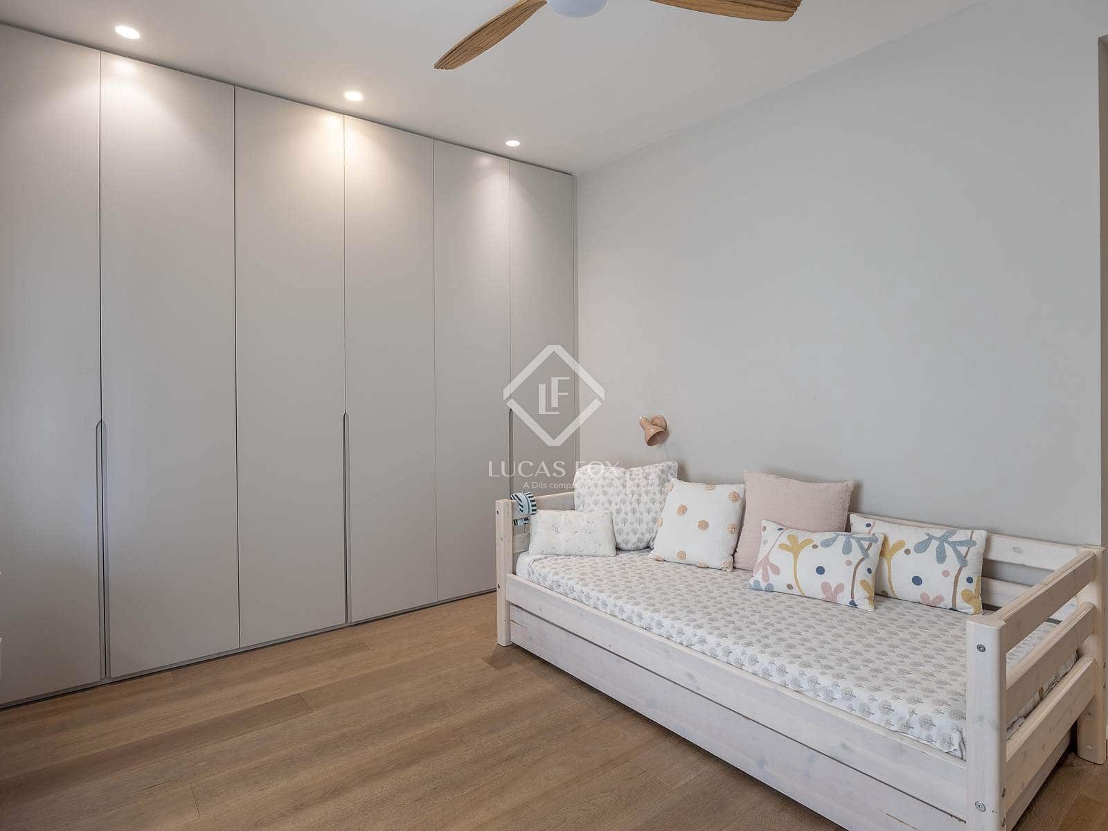 Apartamento de 4 habitaciones en València ciudad en venta con garaje - 1.280.000 € (Ref: 9289810)