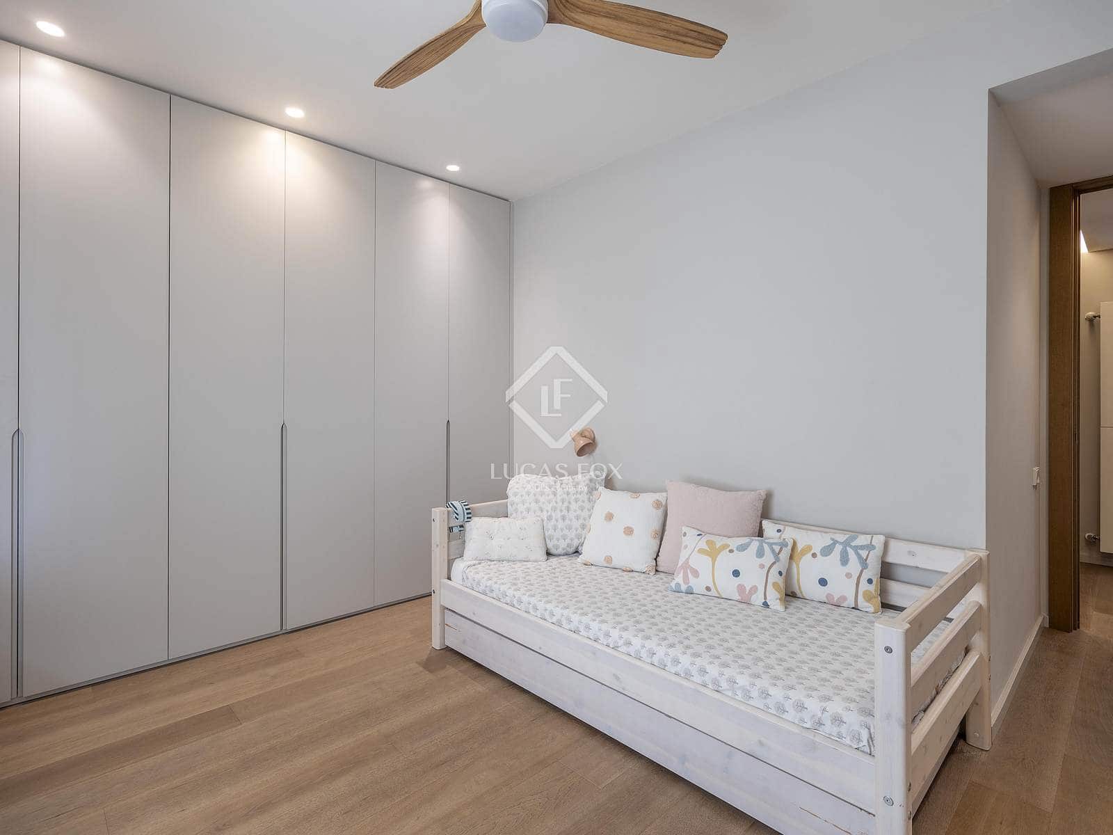 Apartamento de 4 habitaciones en València ciudad en venta con garaje - 1.280.000 € (Ref: 9289810)