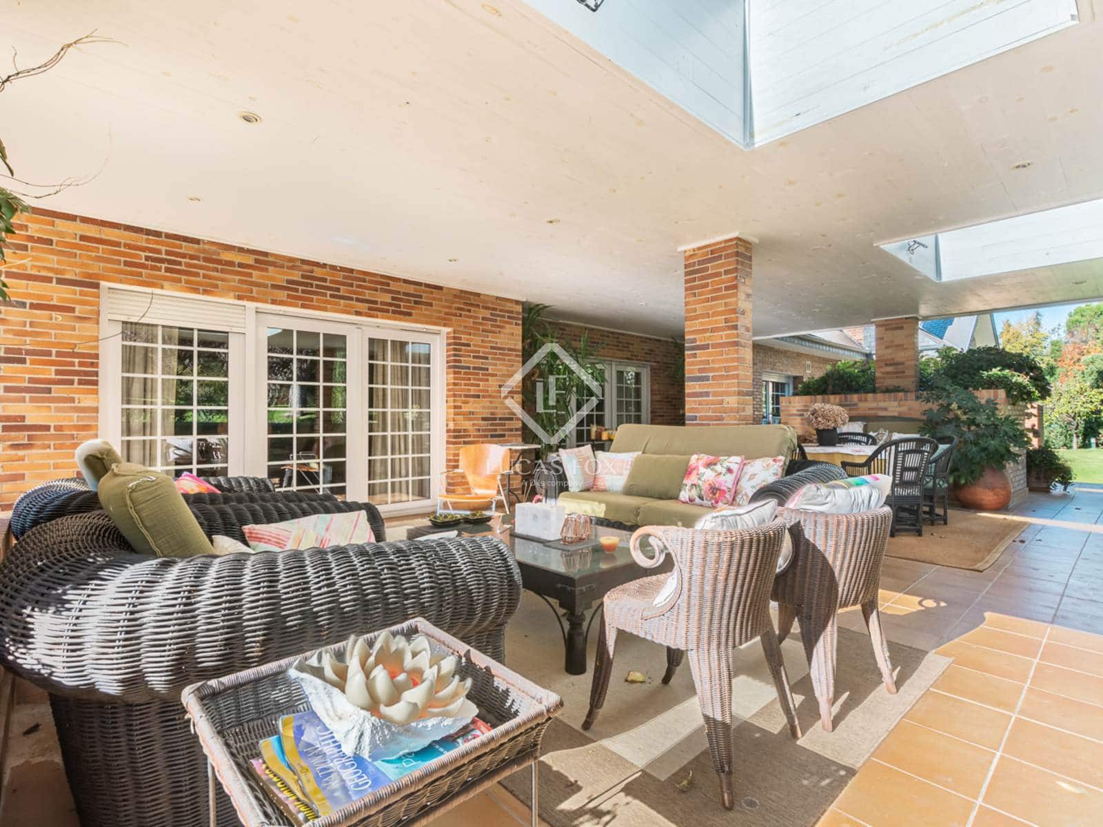 6 slaapkamer Villa te koop in Boadilla del Monte met zwembad garage - € 2.700.000 (Ref: 9290936)