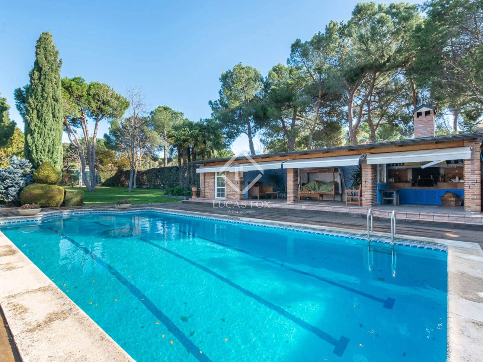 6 slaapkamer Villa te koop in Boadilla del Monte met zwembad garage - € 2.700.000 (Ref: 9290936)