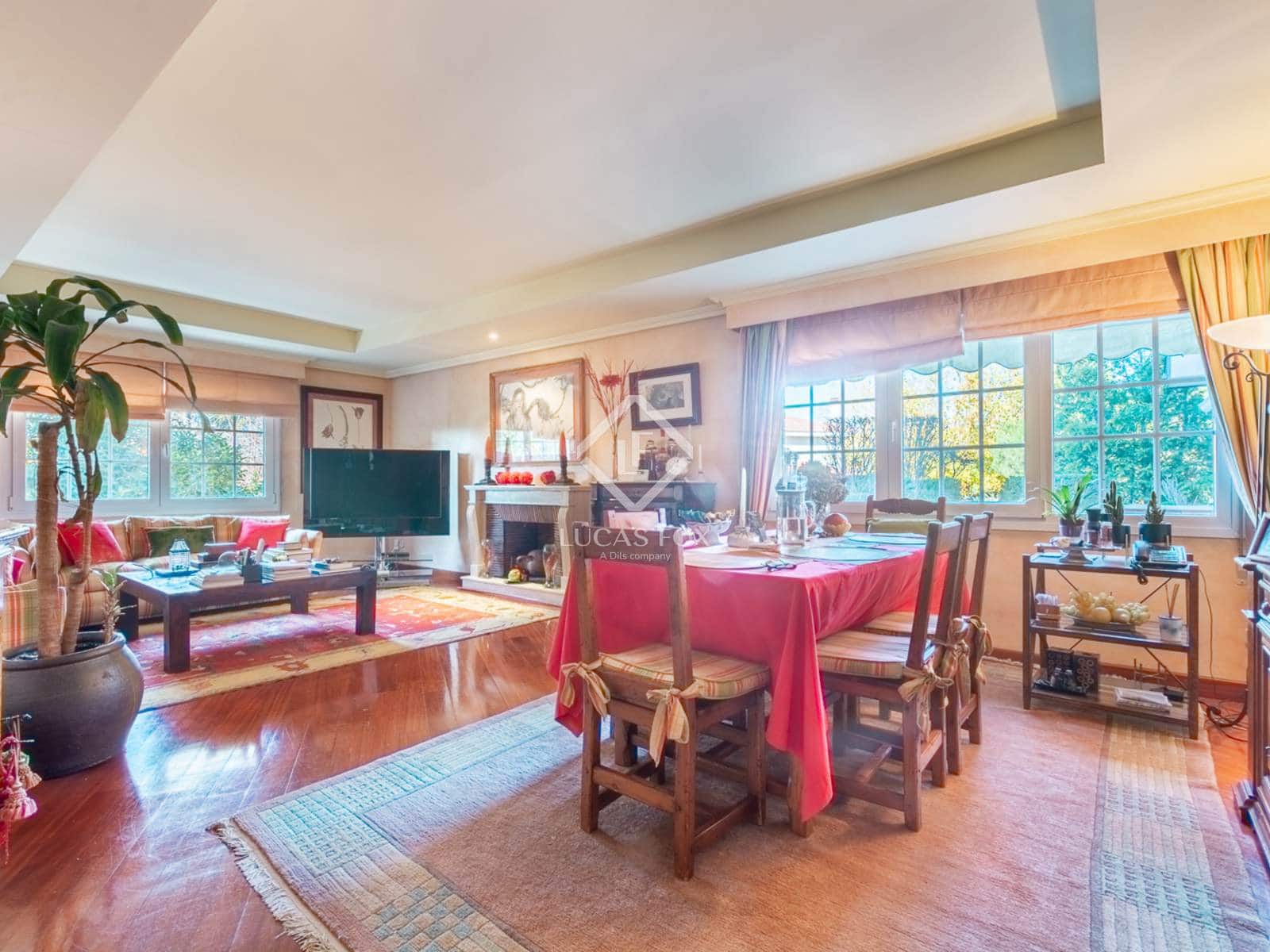 6 slaapkamer Villa te koop in Boadilla del Monte met zwembad garage - € 2.700.000 (Ref: 9290936)