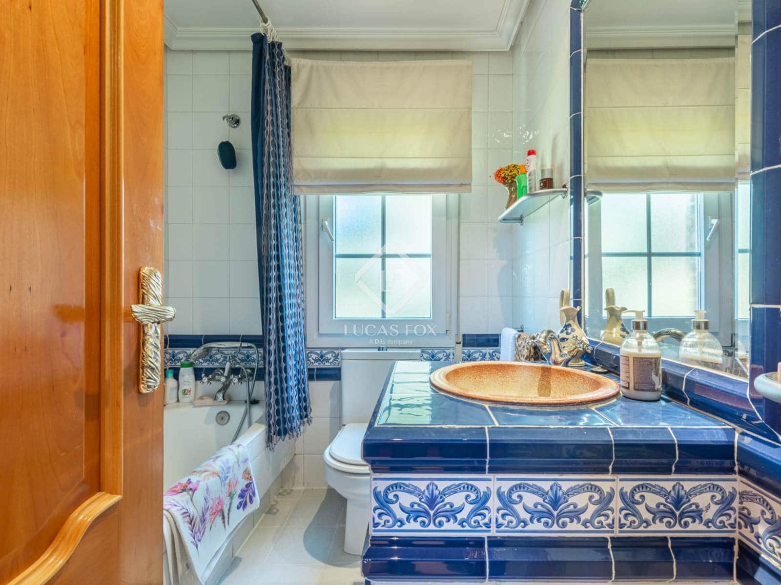 6 slaapkamer Villa te koop in Boadilla del Monte met zwembad garage - € 2.700.000 (Ref: 9290936)