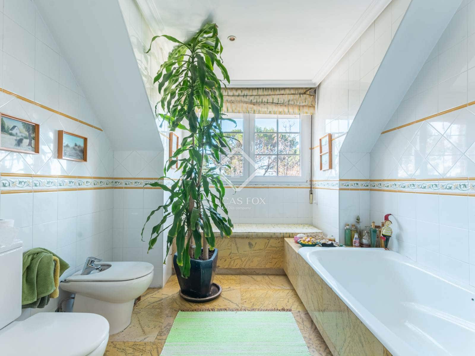 6 slaapkamer Villa te koop in Boadilla del Monte met zwembad garage - € 2.700.000 (Ref: 9290936)