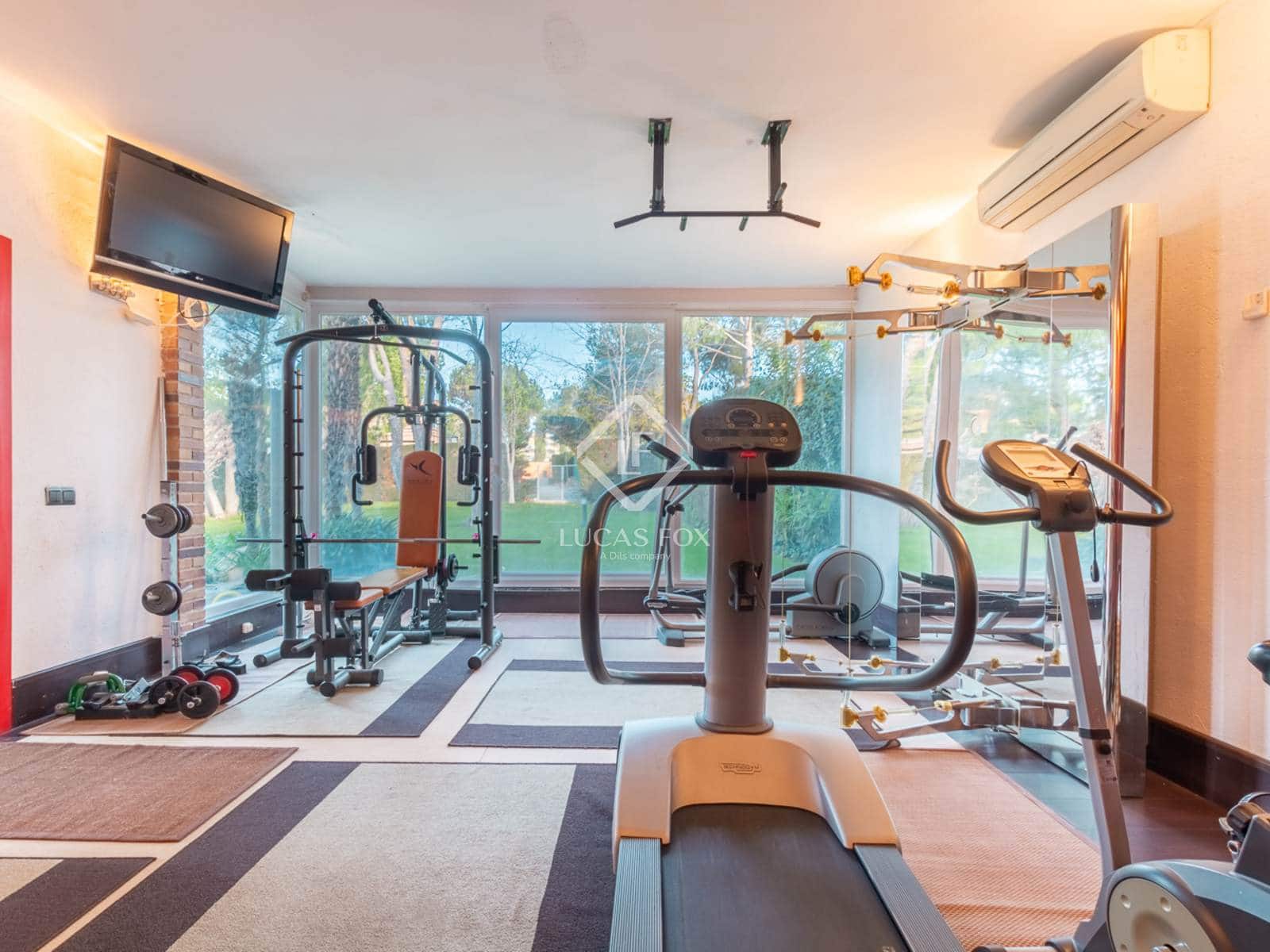 6 slaapkamer Villa te koop in Boadilla del Monte met zwembad garage - € 2.700.000 (Ref: 9290936)