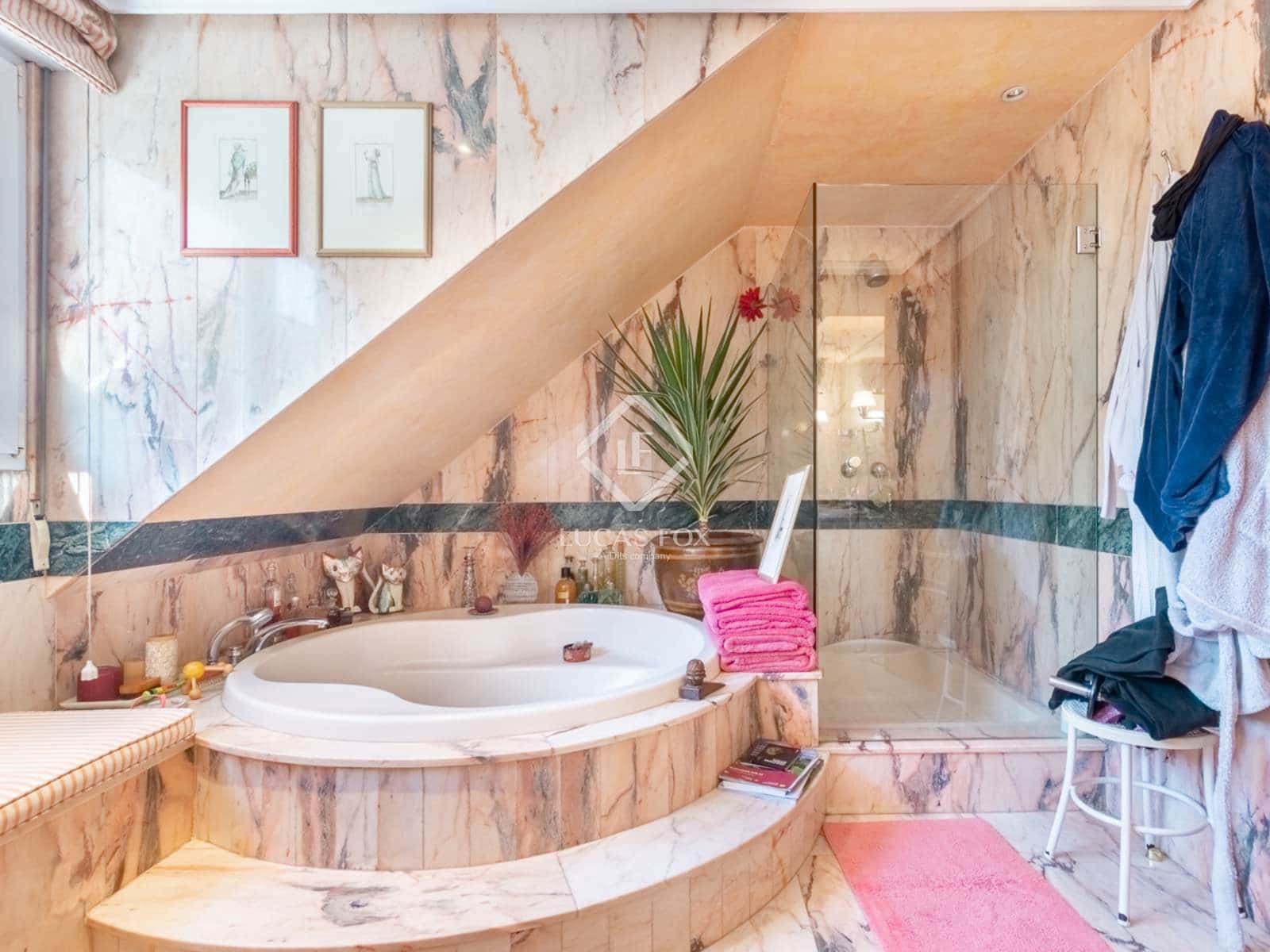 6 slaapkamer Villa te koop in Boadilla del Monte met zwembad garage - € 2.700.000 (Ref: 9290936)