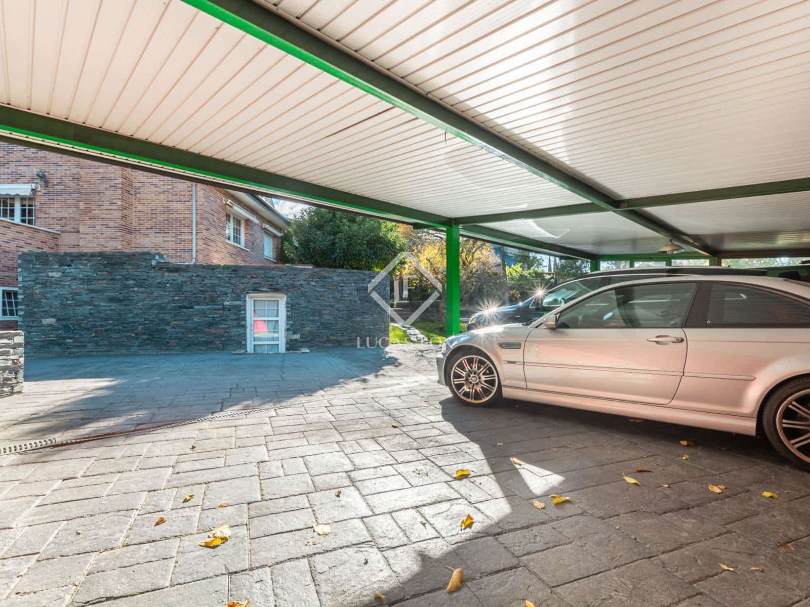 6 slaapkamer Villa te koop in Boadilla del Monte met zwembad garage - € 2.700.000 (Ref: 9290936)