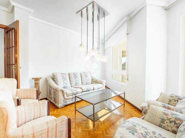 4 camera da letto Appartamento da affittare in Alicante città - 1.200 € (Rif: 9293219)