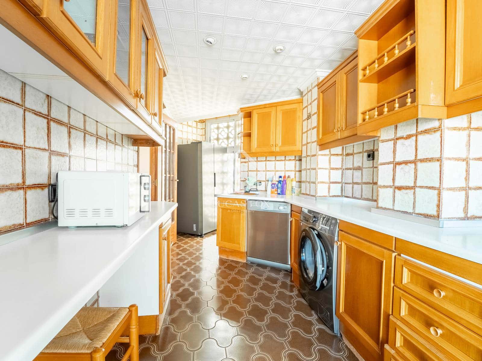 Appartement de 4 chambres à louer à Alicante ville - 1 200 € (Ref: 9293219)
