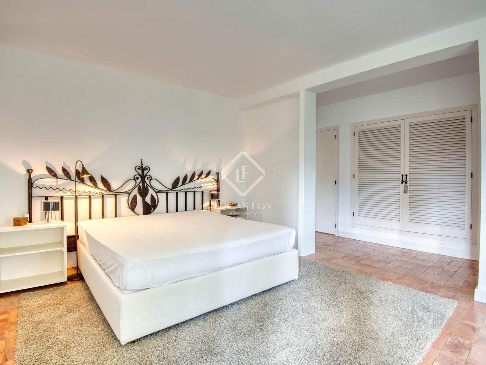 4 sypialnia Willa na sprzedaż w Santa Cristina d'Aro z basenem garażem - 1 150 000 € (Ref: 9293220)