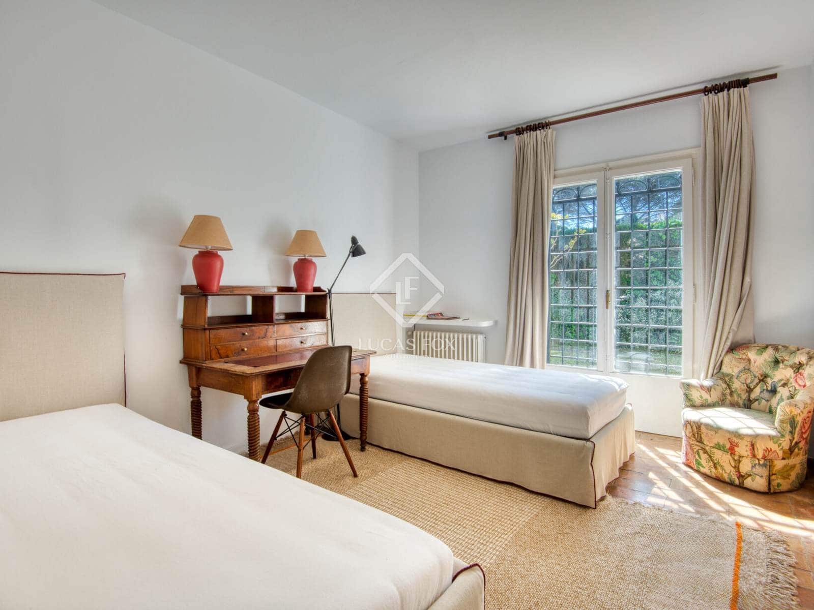 4 sypialnia Willa na sprzedaż w Santa Cristina d'Aro z basenem garażem - 1 150 000 € (Ref: 9293220)