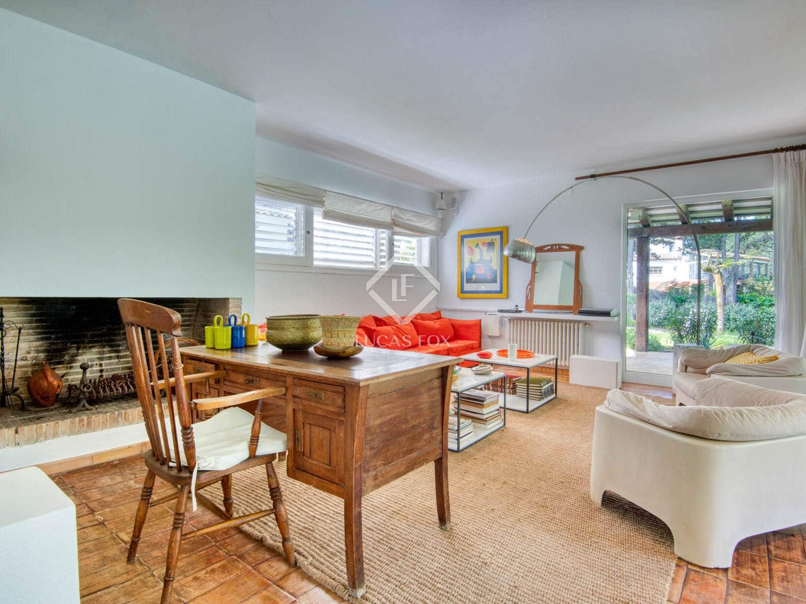 4 sypialnia Willa na sprzedaż w Santa Cristina d'Aro z basenem garażem - 1 150 000 € (Ref: 9293220)