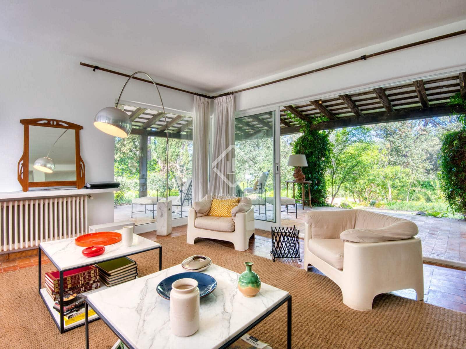 4 sypialnia Willa na sprzedaż w Santa Cristina d'Aro z basenem garażem - 1 150 000 € (Ref: 9293220)