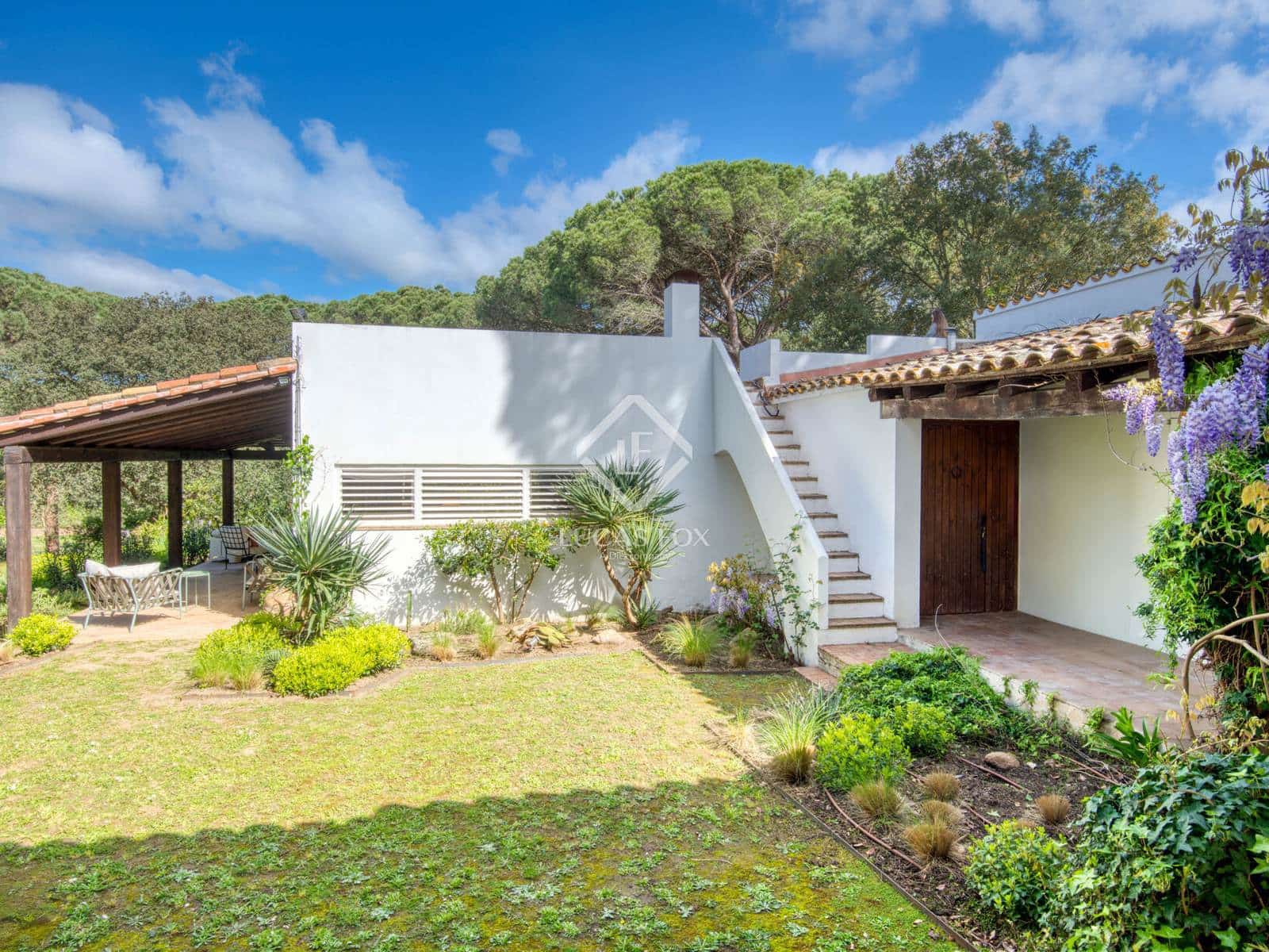 4 sypialnia Willa na sprzedaż w Santa Cristina d'Aro z basenem garażem - 1 150 000 € (Ref: 9293220)