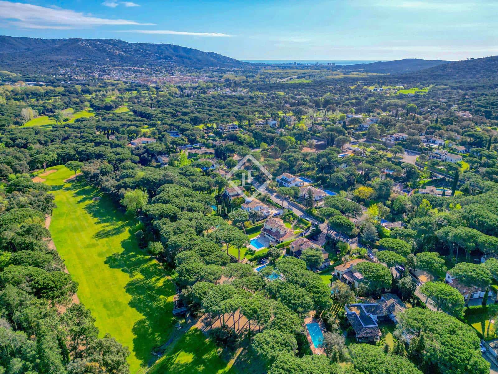 4 sypialnia Willa na sprzedaż w Santa Cristina d'Aro z basenem garażem - 1 150 000 € (Ref: 9293220)