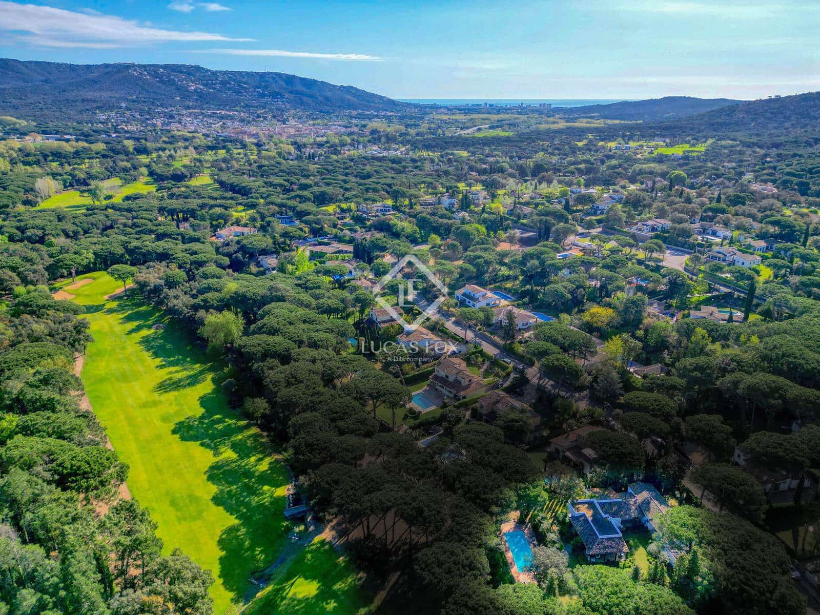 4 sypialnia Willa na sprzedaż w Santa Cristina d'Aro z basenem garażem - 1 150 000 € (Ref: 9293220)