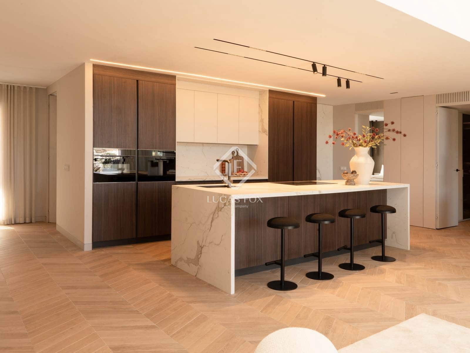 3 Zimmer Penthouse zu verkaufen in Marbella mit Pool Garage - 2.695.000 € (Ref: 9293553)