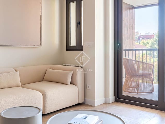 3 bedroom Apartment for sale in Rios Rosas, Madrid city with garage - € 1,650,000 (Ref: 9293851)