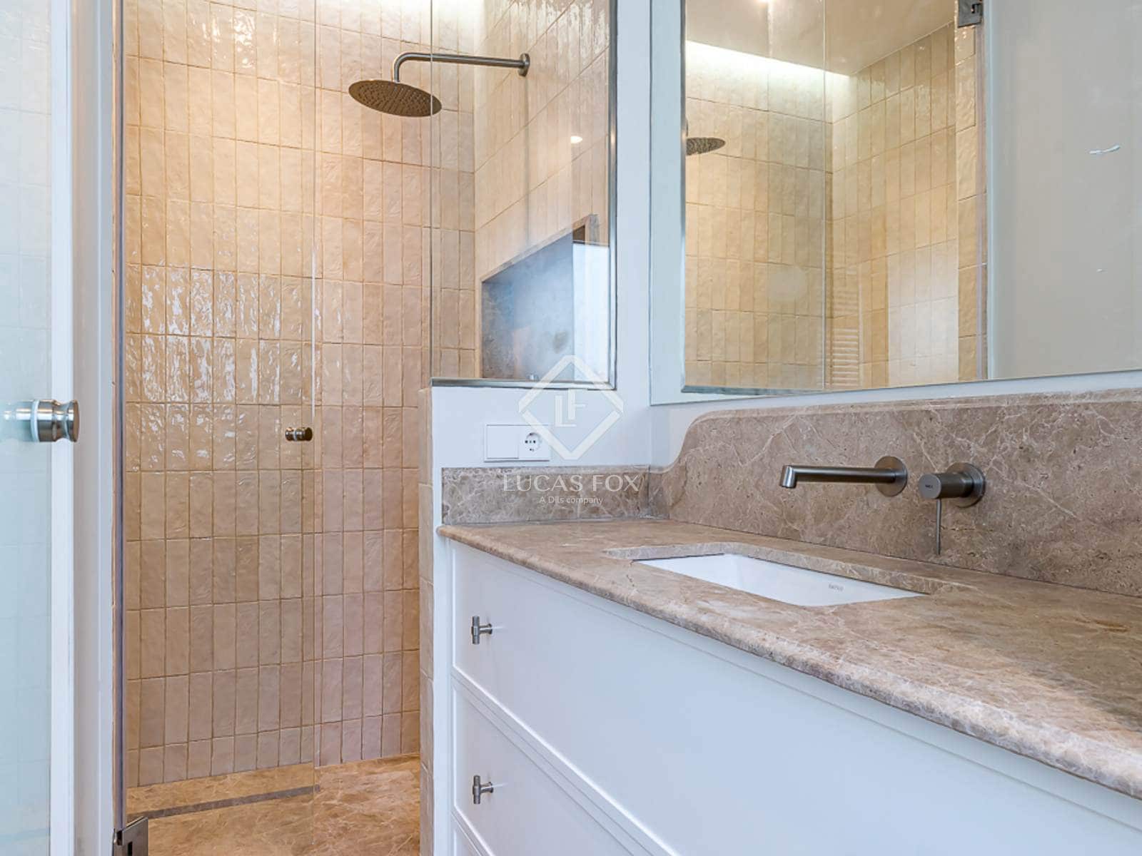 3 slaapkamer Appartement te koop in Madrid stad - € 1.550.000 (Ref: 9293852)