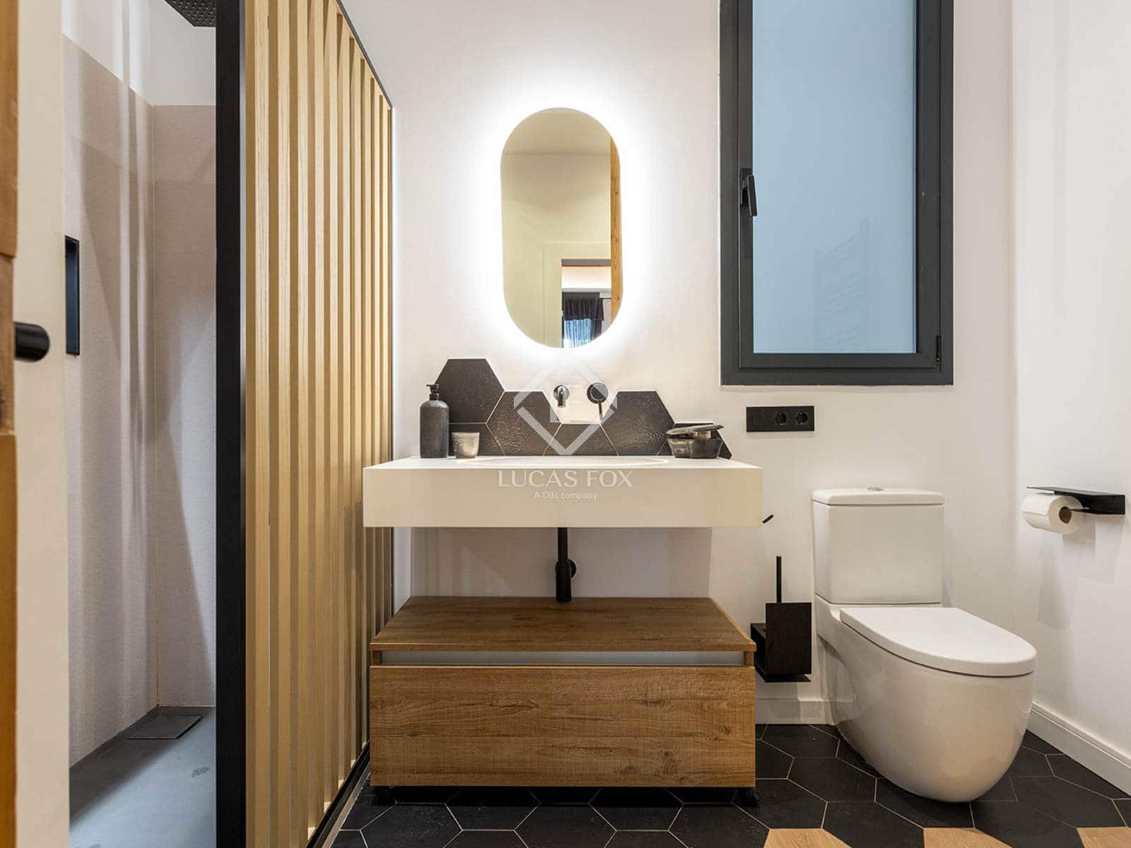 3 slaapkamer Appartement te koop in Barcelona stad - € 1.390.000 (Ref: 9293926)