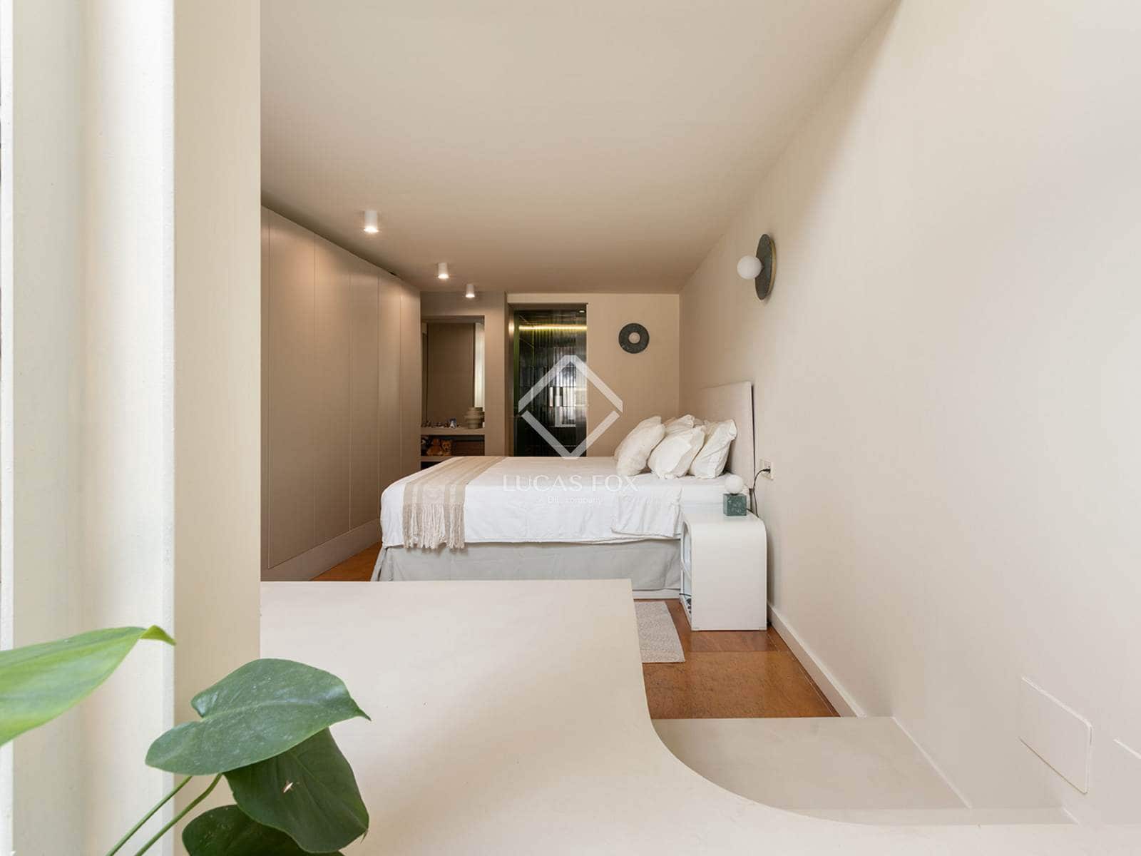 2 slaapkamer Appartement te koop in Barcelona stad met zwembad - € 1.500.000 (Ref: 9293927)