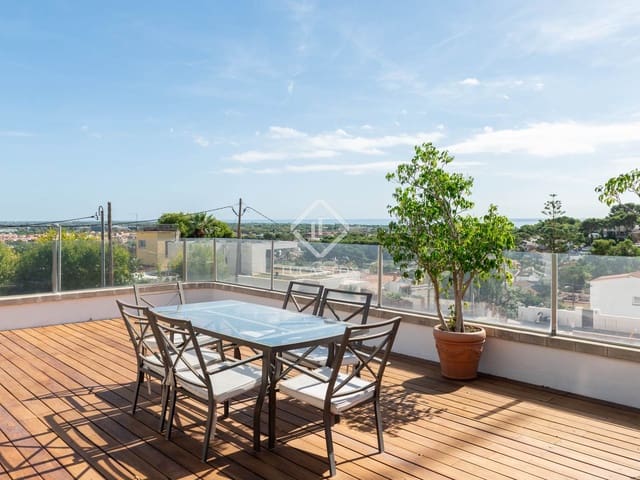 4 soverom Villa til leie i Castelldefels med svømmebasseng garasje - € 5 500 (Ref: 9294114)