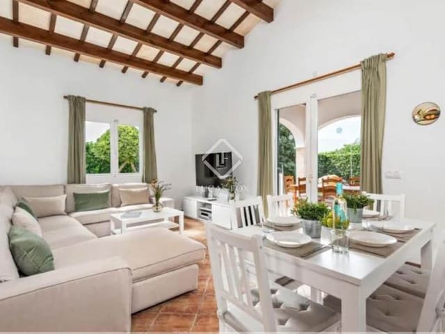 3 chambre Villa/Maison à vendre à Ciutadella de Menorca avec piscine - 720 000 € (Ref: 9294740)