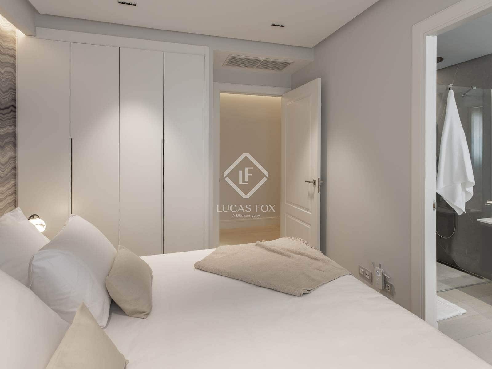 4 bedroom Penthouse for sale in Madrid city with pool garage - € 10,800,000 (Ref: 9295923)