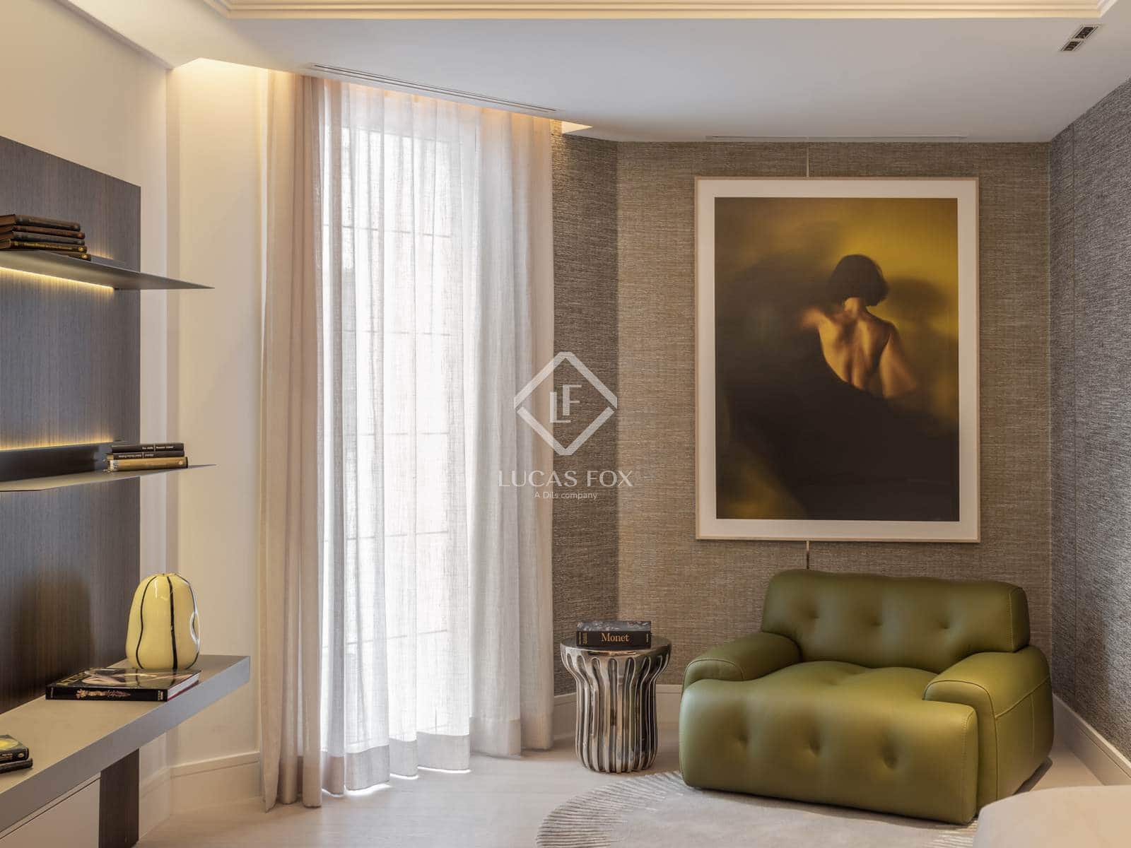 4 bedroom Penthouse for sale in Madrid city with pool garage - € 10,800,000 (Ref: 9295923)