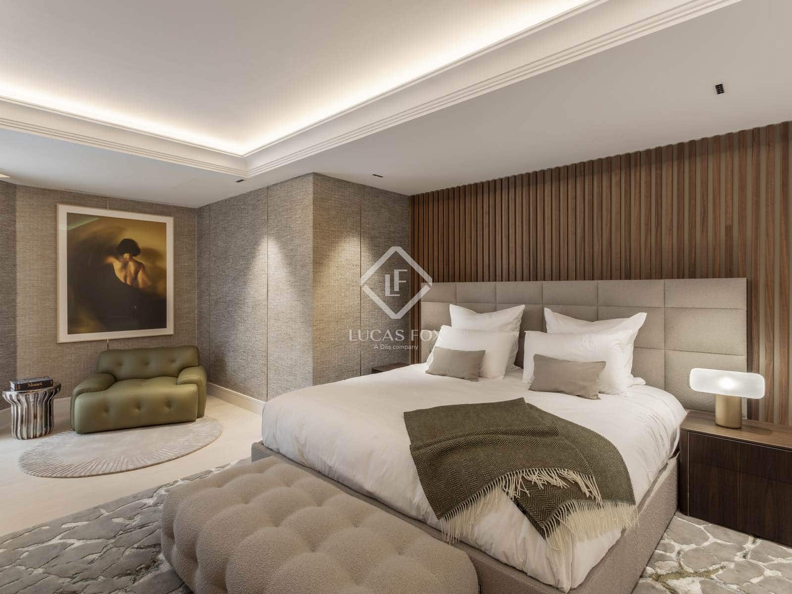 4 bedroom Penthouse for sale in Madrid city with pool garage - € 10,800,000 (Ref: 9295923)