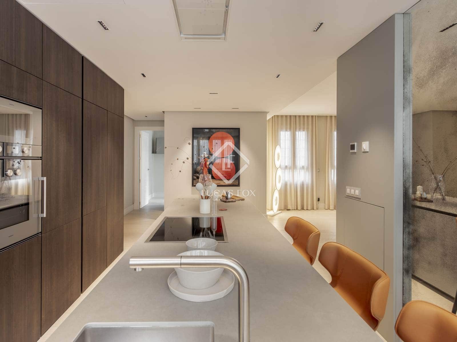 4 bedroom Penthouse for sale in Madrid city with pool garage - € 10,800,000 (Ref: 9295923)