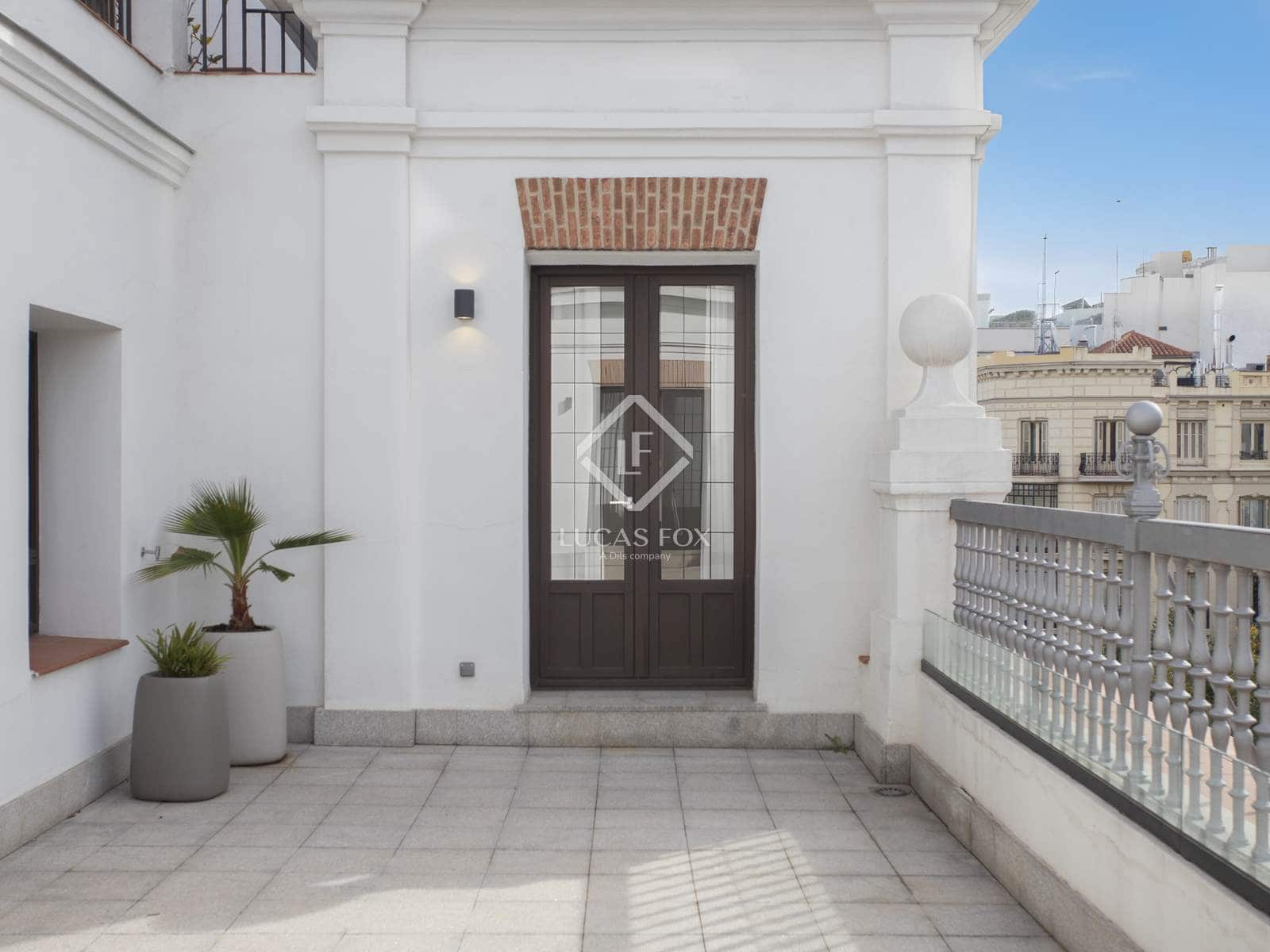 4 bedroom Penthouse for sale in Madrid city with pool garage - € 10,800,000 (Ref: 9295923)