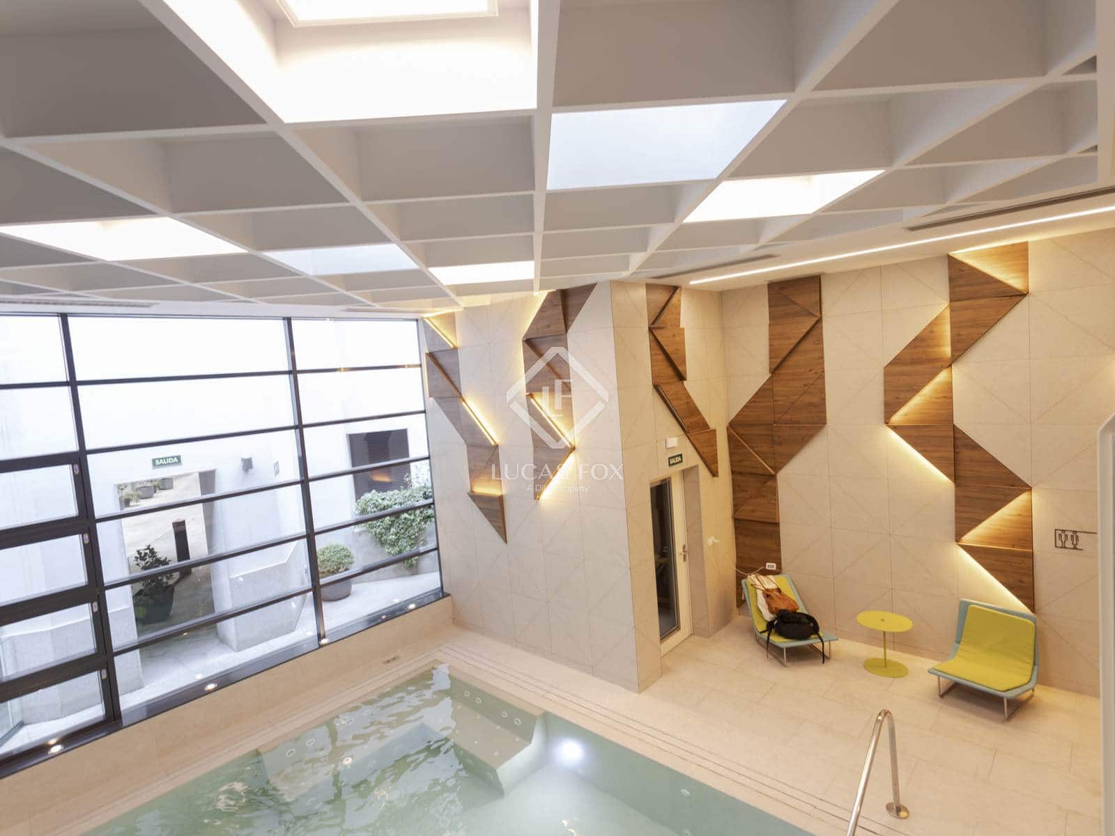 4 bedroom Penthouse for sale in Madrid city with pool garage - € 10,800,000 (Ref: 9295923)