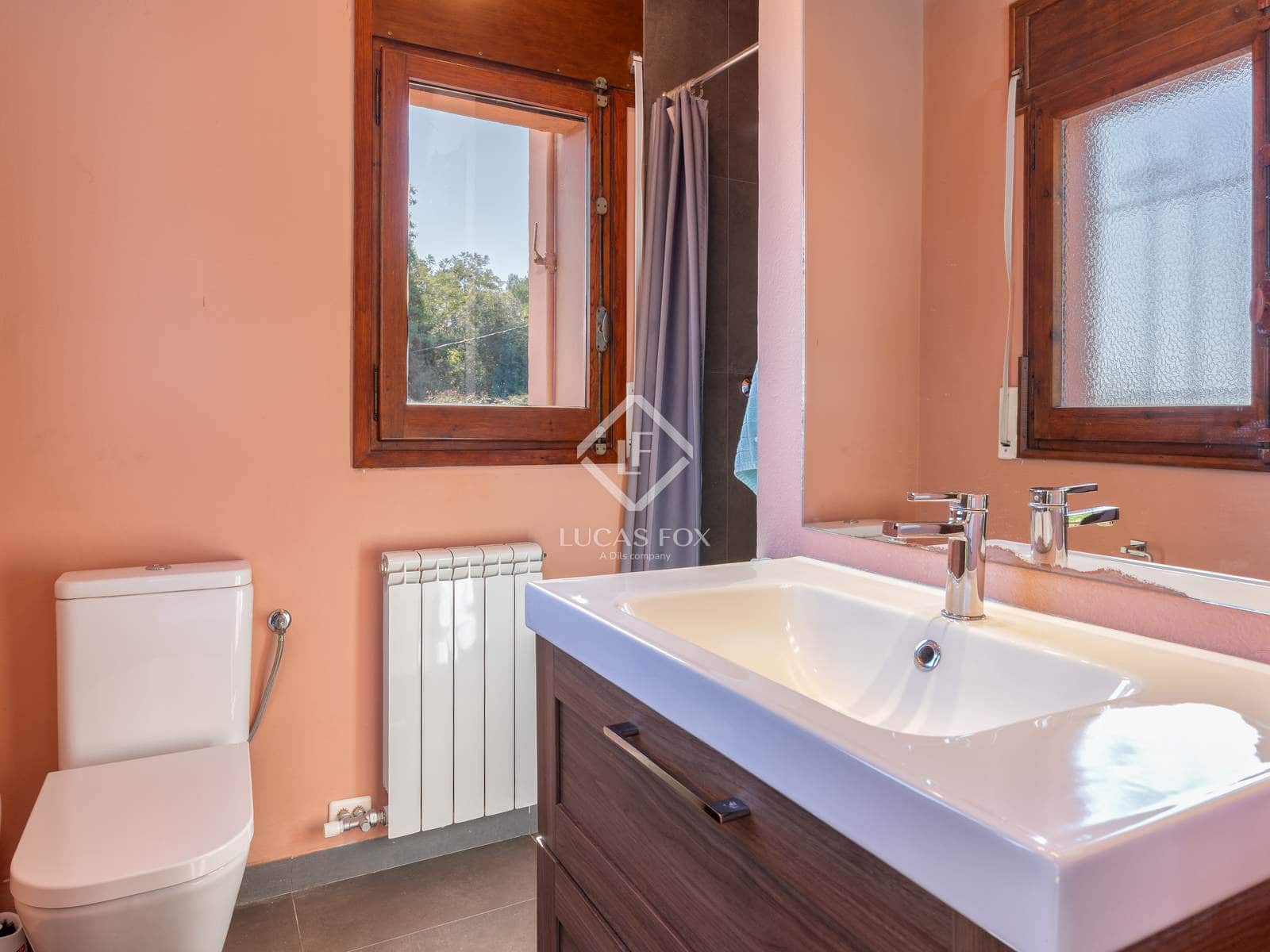 Chalet de 4 habitaciones en Begur en venta con garaje - 1.000.000 € (Ref: 9296233)