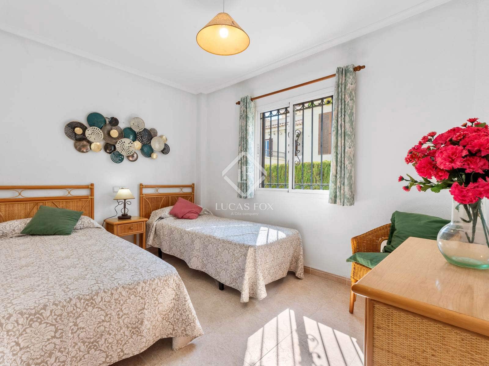 3 makuuhuone Huoneisto myytävänä paikassa Altea mukana uima-altaan 
autotalli - 280 000 € (Ref: 9297092)