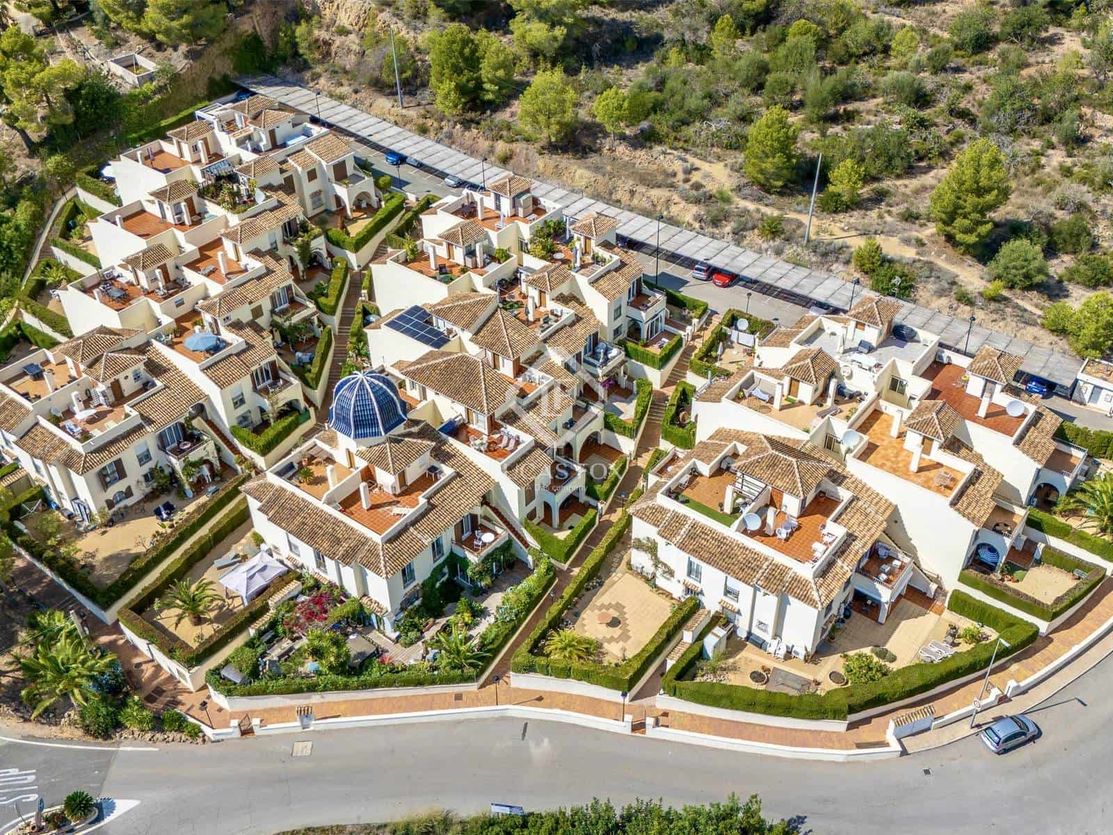 3 makuuhuone Huoneisto myytävänä paikassa Altea mukana uima-altaan 
autotalli - 280 000 € (Ref: 9297092)