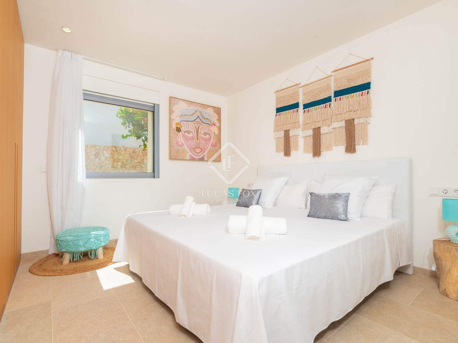 5 bedroom Villa for sale in San Jose / Sant Josep de Sa Talaia with pool garage - € 3,200,000 (Ref: 9297094)