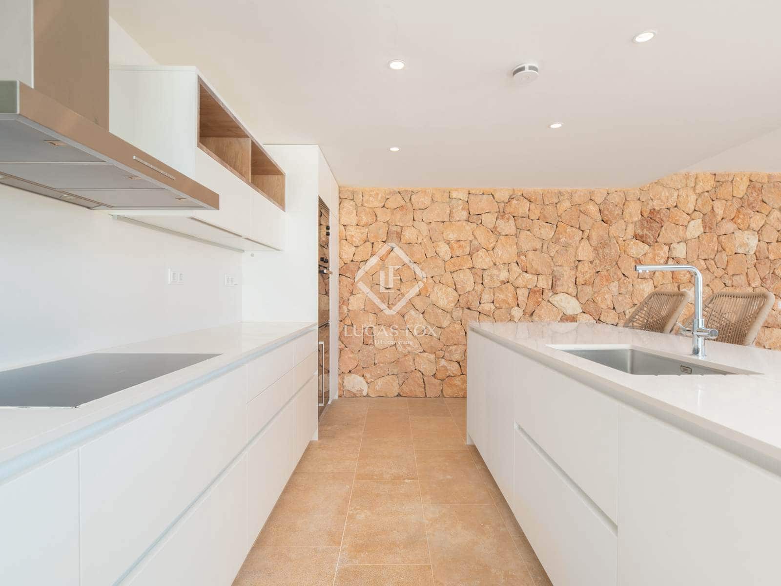 5 bedroom Villa for sale in San Jose / Sant Josep de Sa Talaia with pool garage - € 3,200,000 (Ref: 9297094)