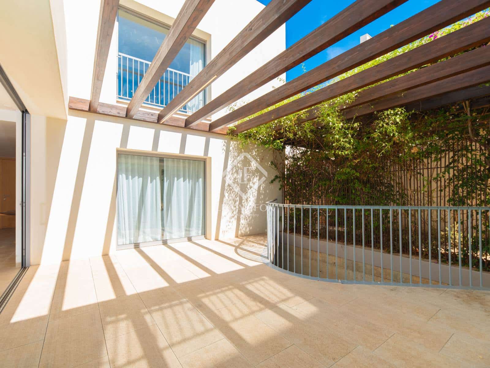 5 bedroom Villa for sale in San Jose / Sant Josep de Sa Talaia with pool garage - € 3,200,000 (Ref: 9297094)