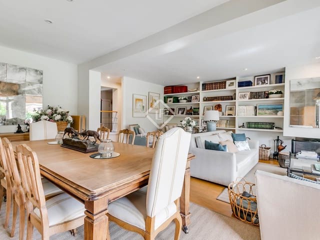 5 Zimmer Villa zu verkaufen in Madrid Stadt mit Pool - 1.780.000 € (Ref: 9297096)