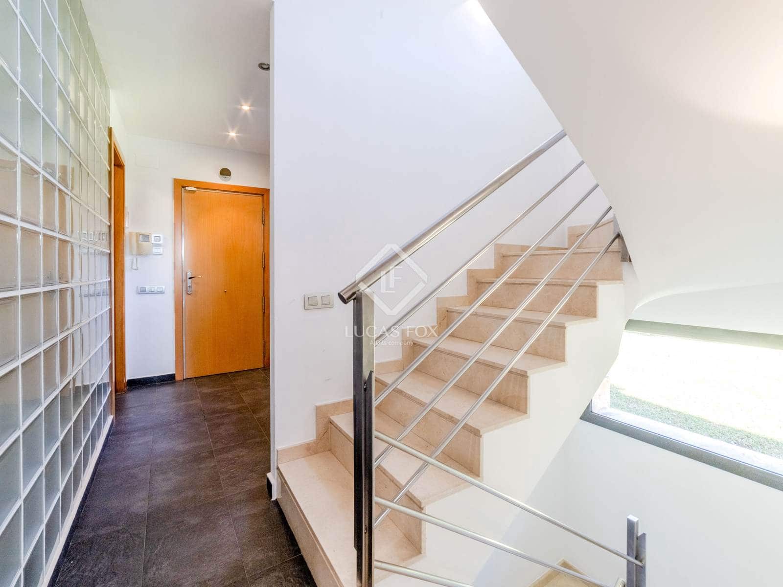 4 soveværelse Villa til salg i Sitges med swimmingpool garage - € 1.150.000 (Ref: 9297748)