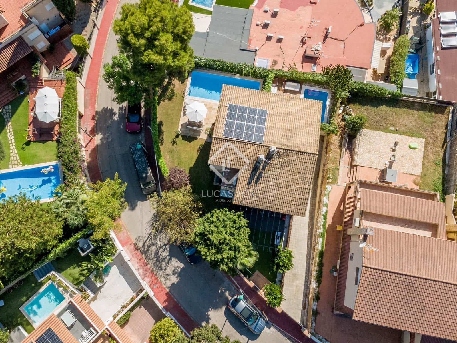 4 soveværelse Villa til salg i Sitges med swimmingpool garage - € 1.150.000 (Ref: 9297748)