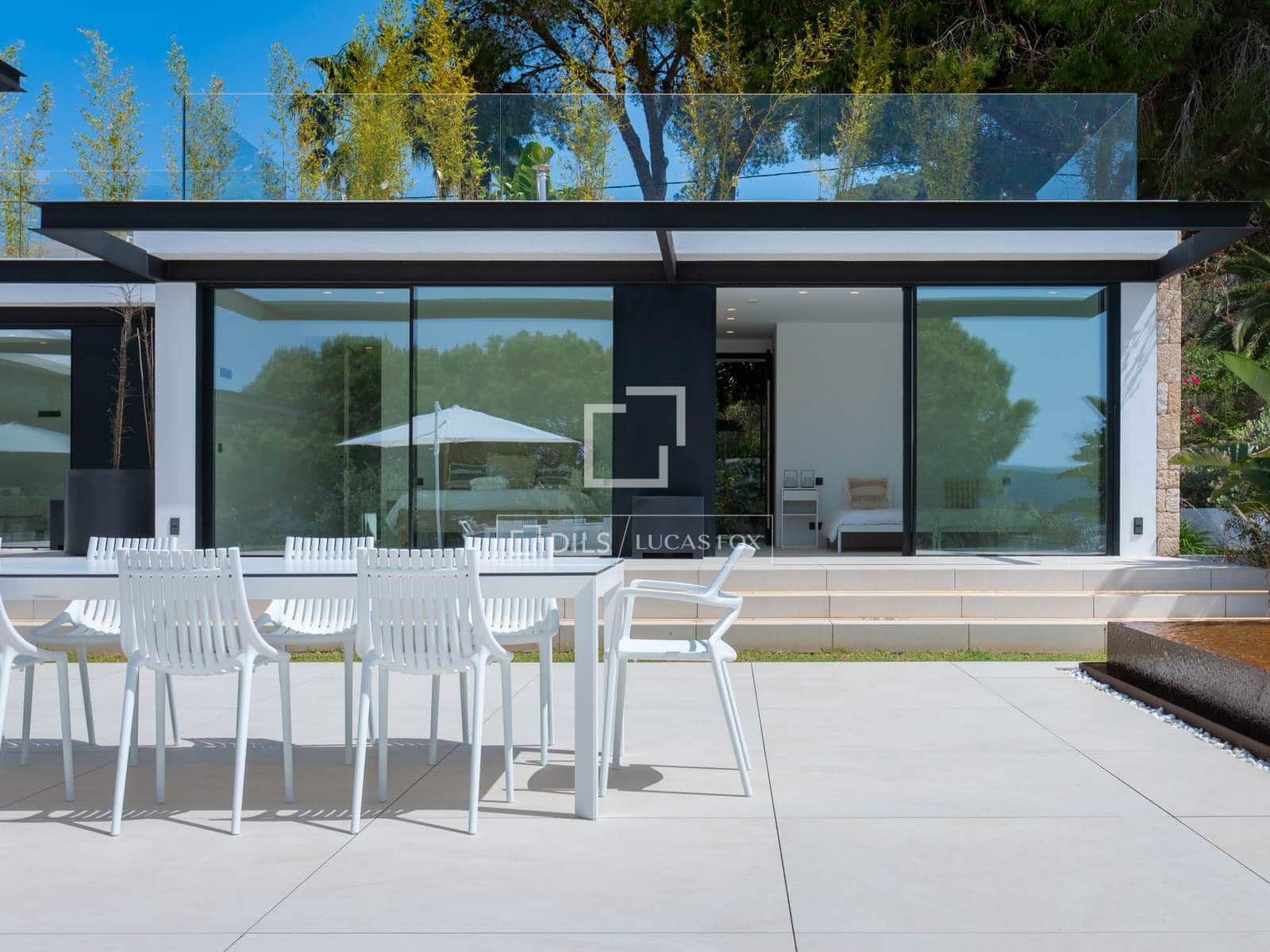 4 bedroom Villa for sale in Ibiza / Eivissa town with pool garage - € 5,600,000 (Ref: 9297855)