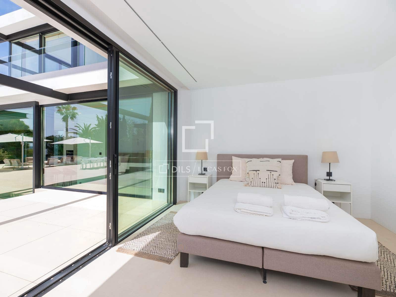 4 bedroom Villa for sale in Ibiza / Eivissa town with pool garage - € 5,600,000 (Ref: 9297855)