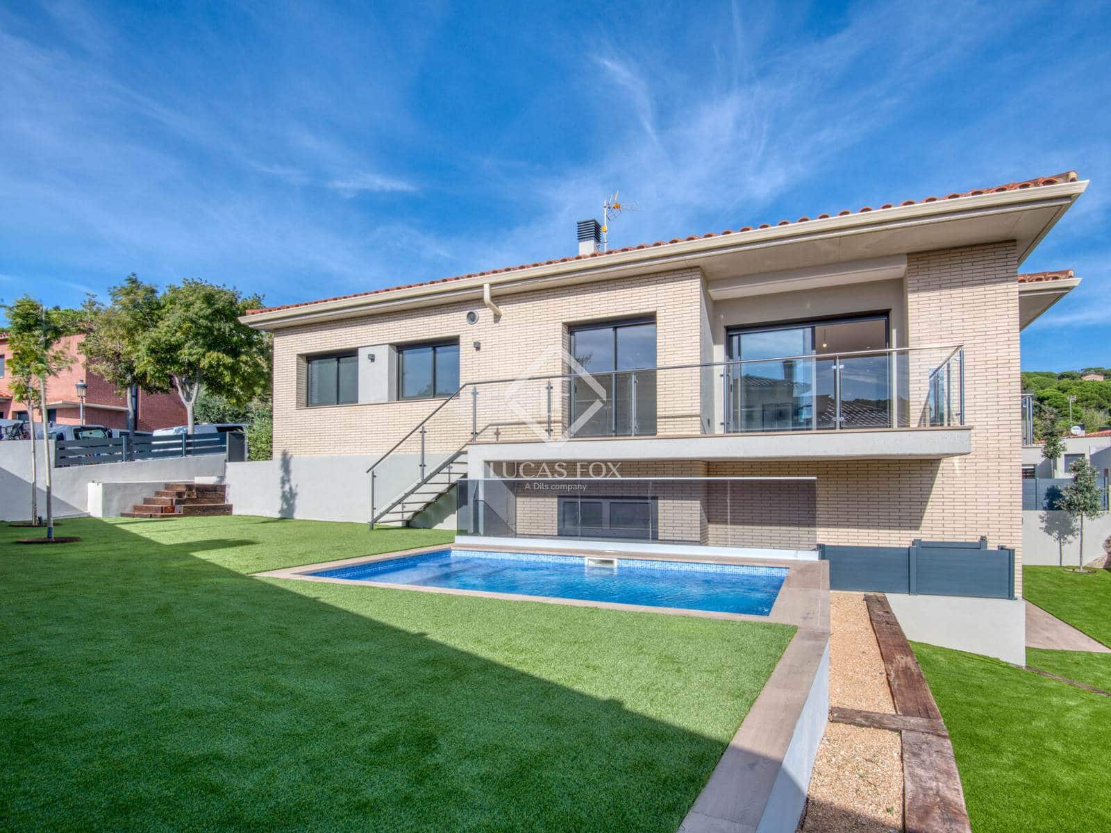 3 chambre Villa/Maison à vendre à S'Agaro avec piscine garage - 1 525 000 € (Ref: 9297856)