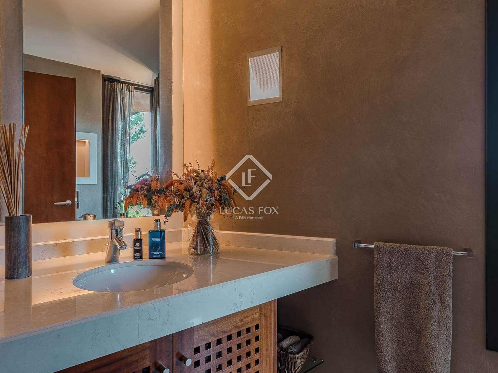 7 soveværelse Villa til salg i Barcelona by med swimmingpool garage - € 4.600.000 (Ref: 9298786)