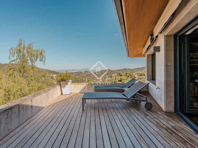 7 quarto Moradia para venda em Barcelona cidade com piscina garagem - 4 600 000 € (Ref: 9298786)